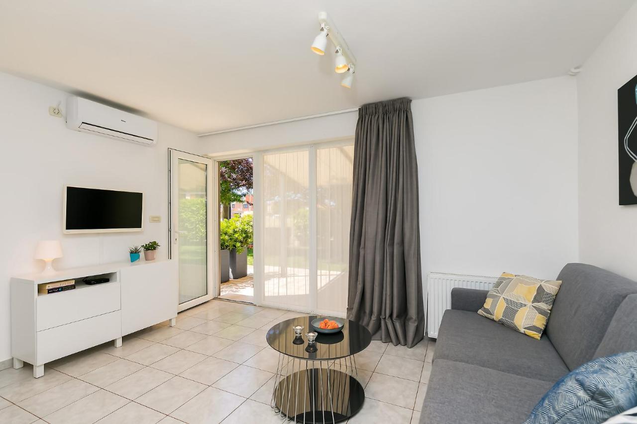 Apartments Dama Porec Exterior photo