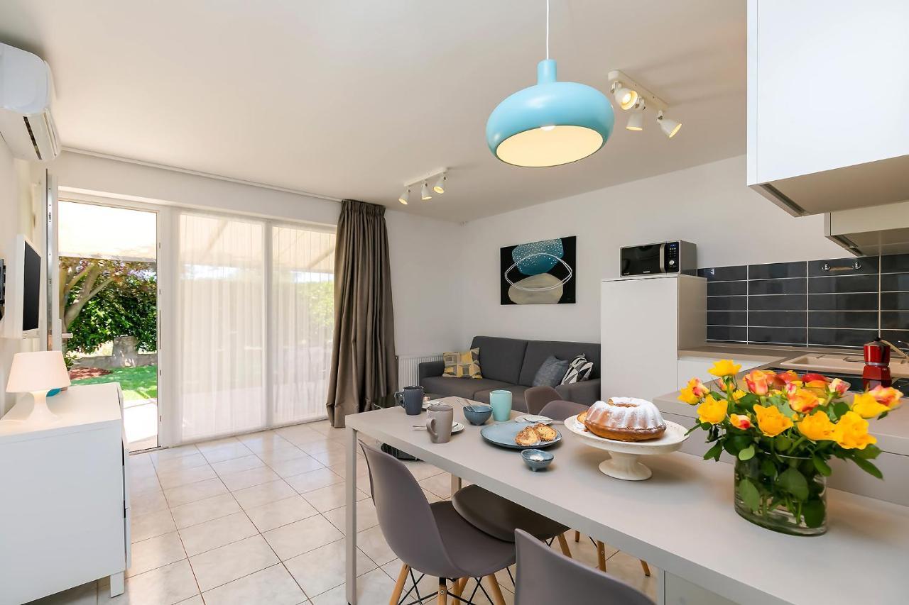 Apartments Dama Porec Exterior photo