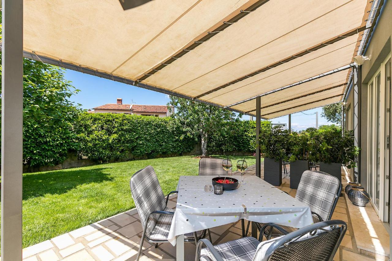 Apartments Dama Porec Exterior photo