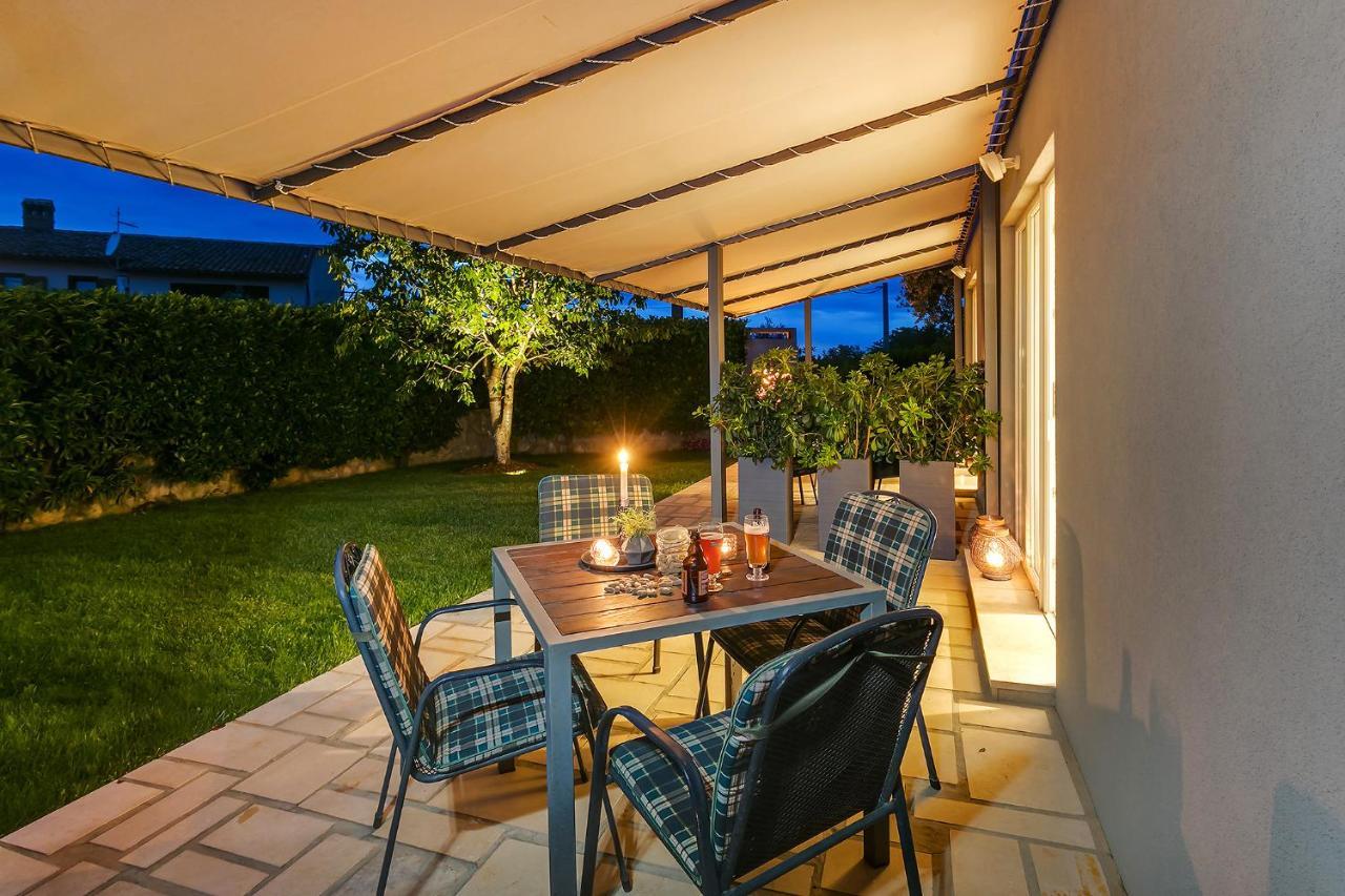Apartments Dama Porec Exterior photo